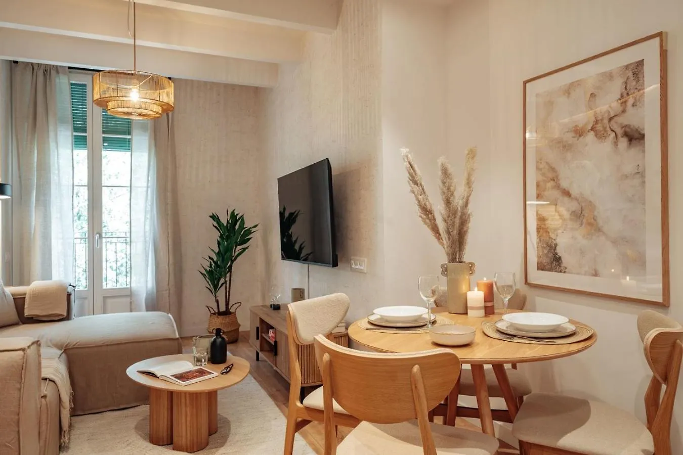 Casa Dorada Apartment Barcelona