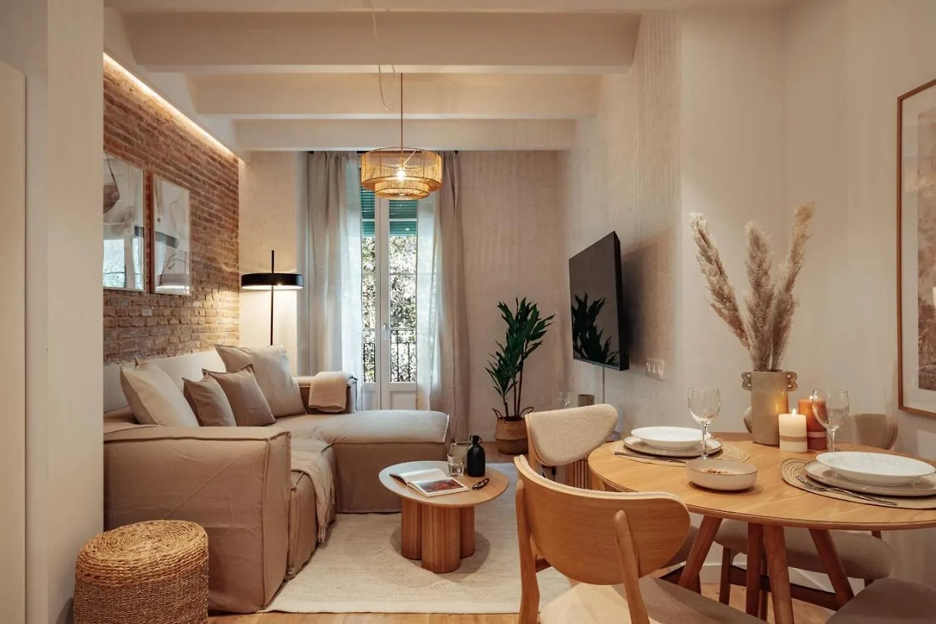 Casa Dorada Apartment Barcelona Spain
